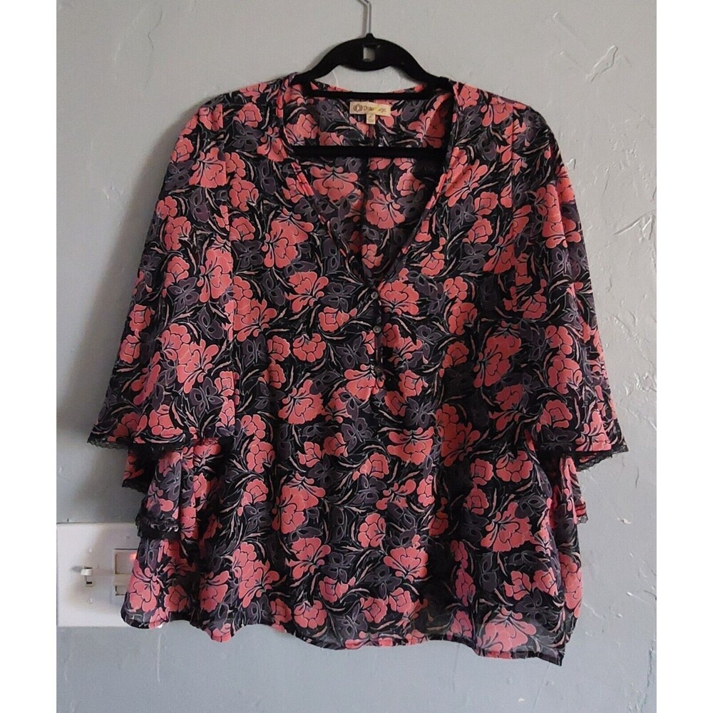 Democracy Tops Blouse Women's L,Polyester,18.5 Inch Of Armp To Armp & 23 Long